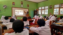 Disiplin Tanpa Drama: Pendekatan Tenang untuk Siswa Bermasalah